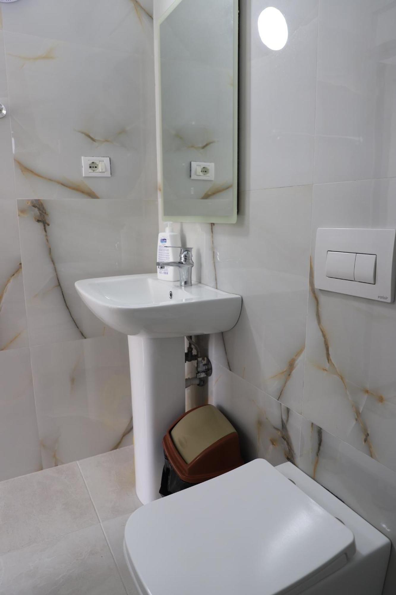 Guesthouse N&B Berat Kültér fotó