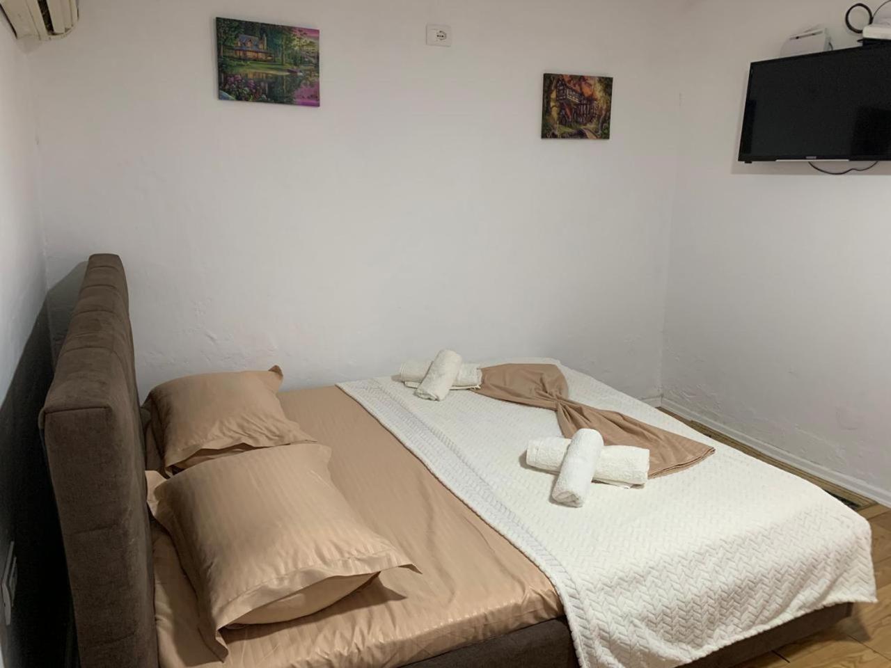 Guesthouse N&B Berat Kültér fotó
