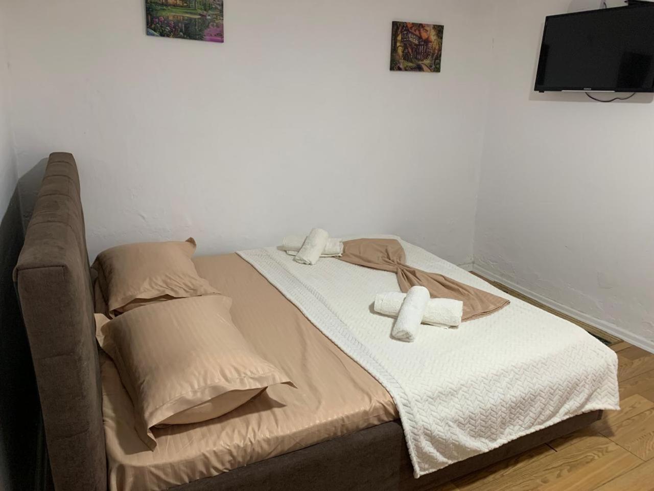 Guesthouse N&B Berat Kültér fotó
